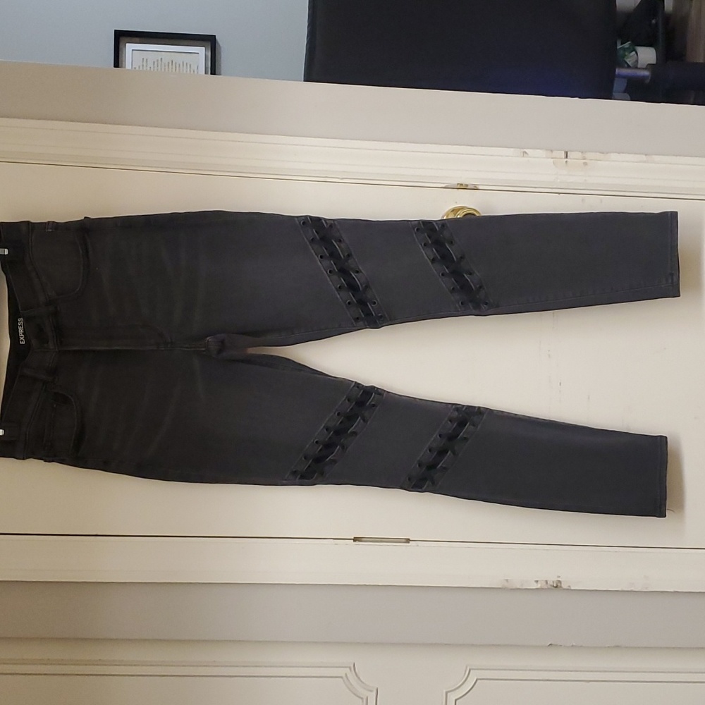Faded Black Express jeans
